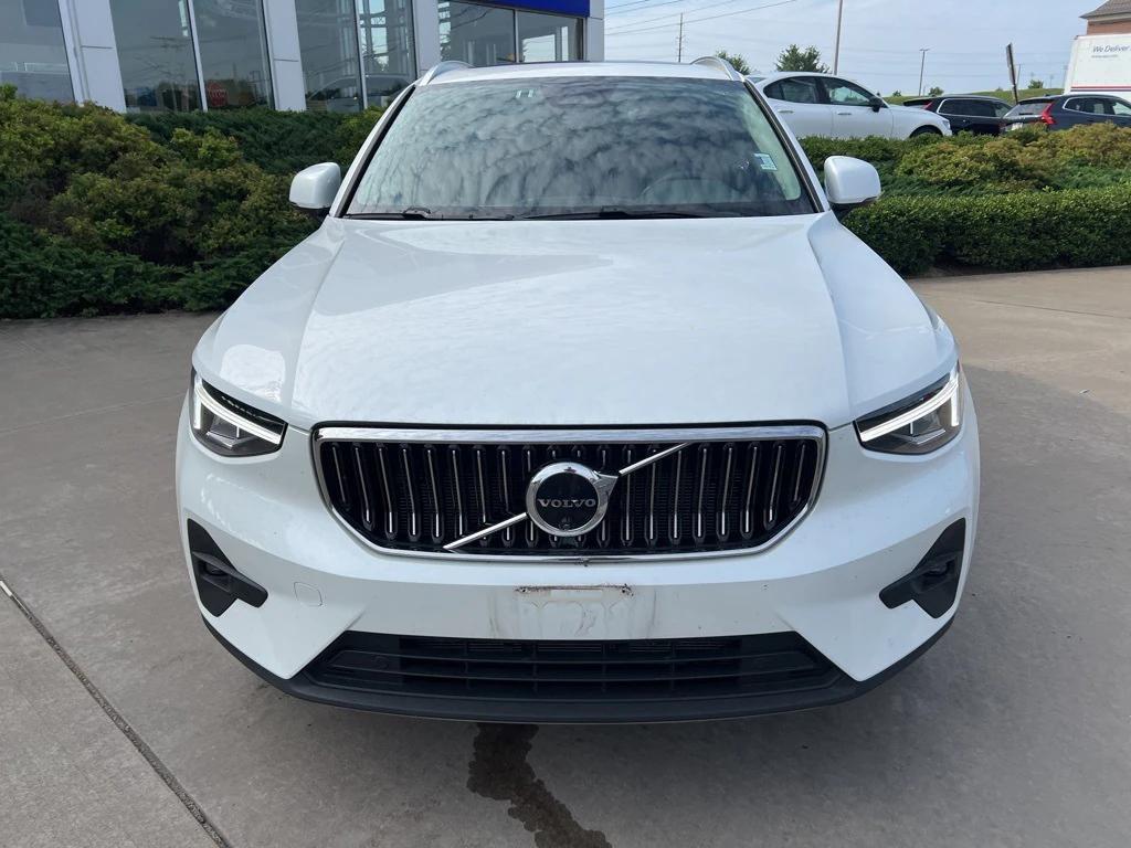 used 2025 Volvo XC40 car, priced at $34,995