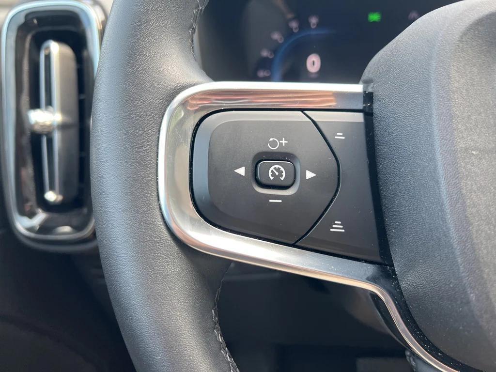 used 2025 Volvo XC40 car, priced at $34,995