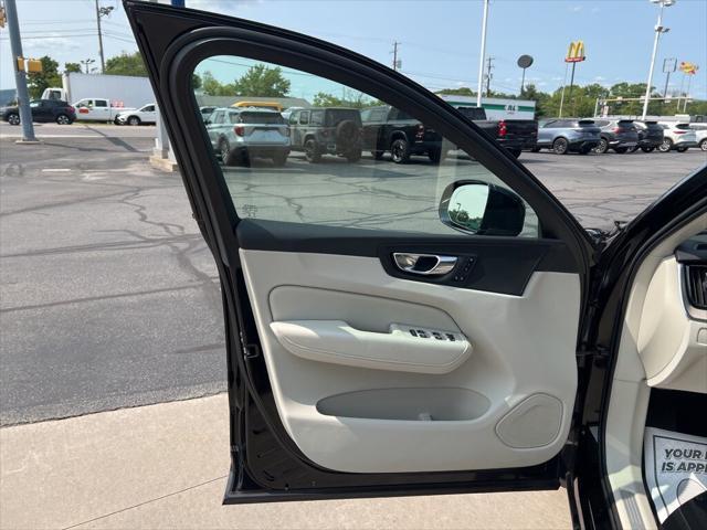 used 2023 Volvo XC60 car, priced at $40,997