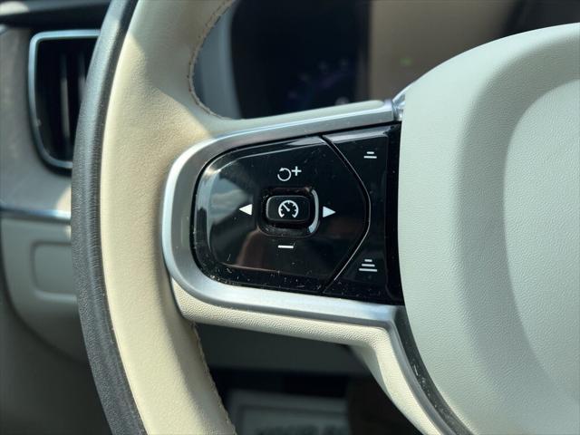 used 2023 Volvo XC60 car, priced at $40,997