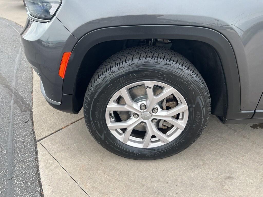 used 2021 Jeep Grand Cherokee L car, priced at $24,995