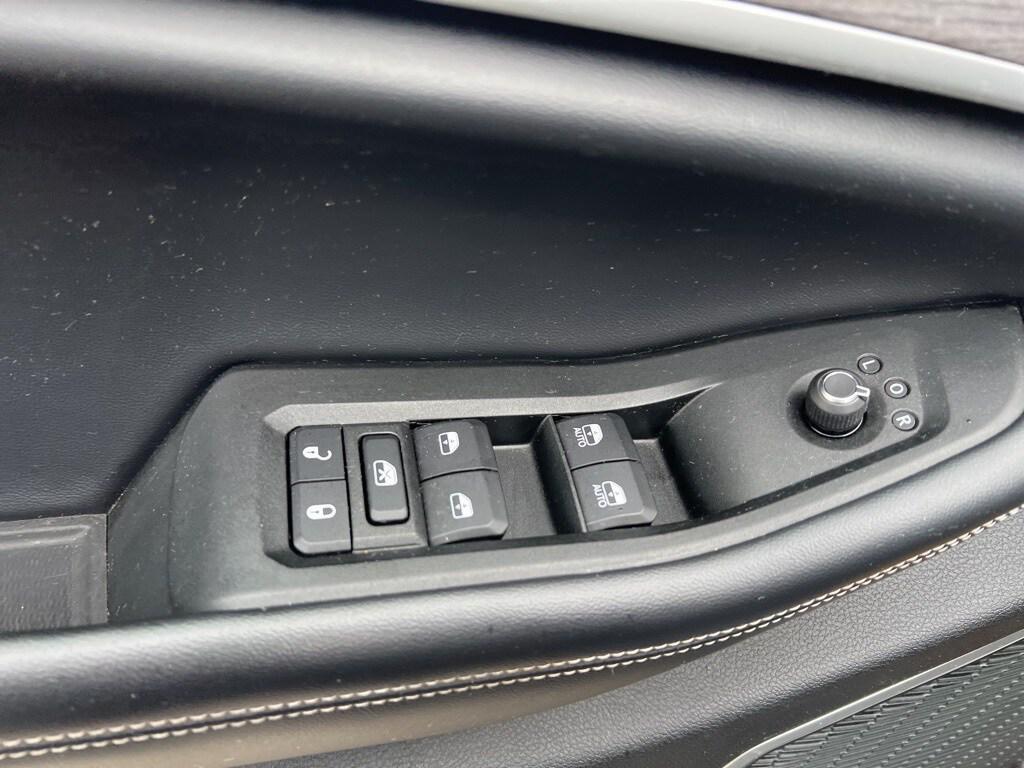 used 2021 Jeep Grand Cherokee L car, priced at $24,995