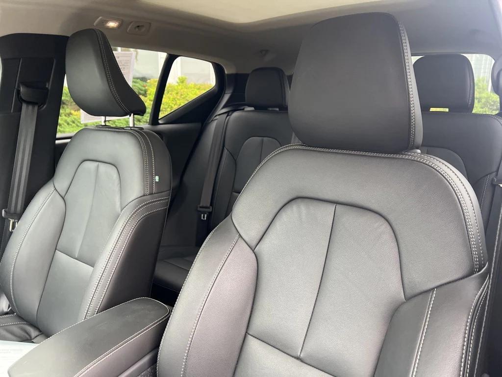 used 2025 Volvo XC40 car, priced at $35,995