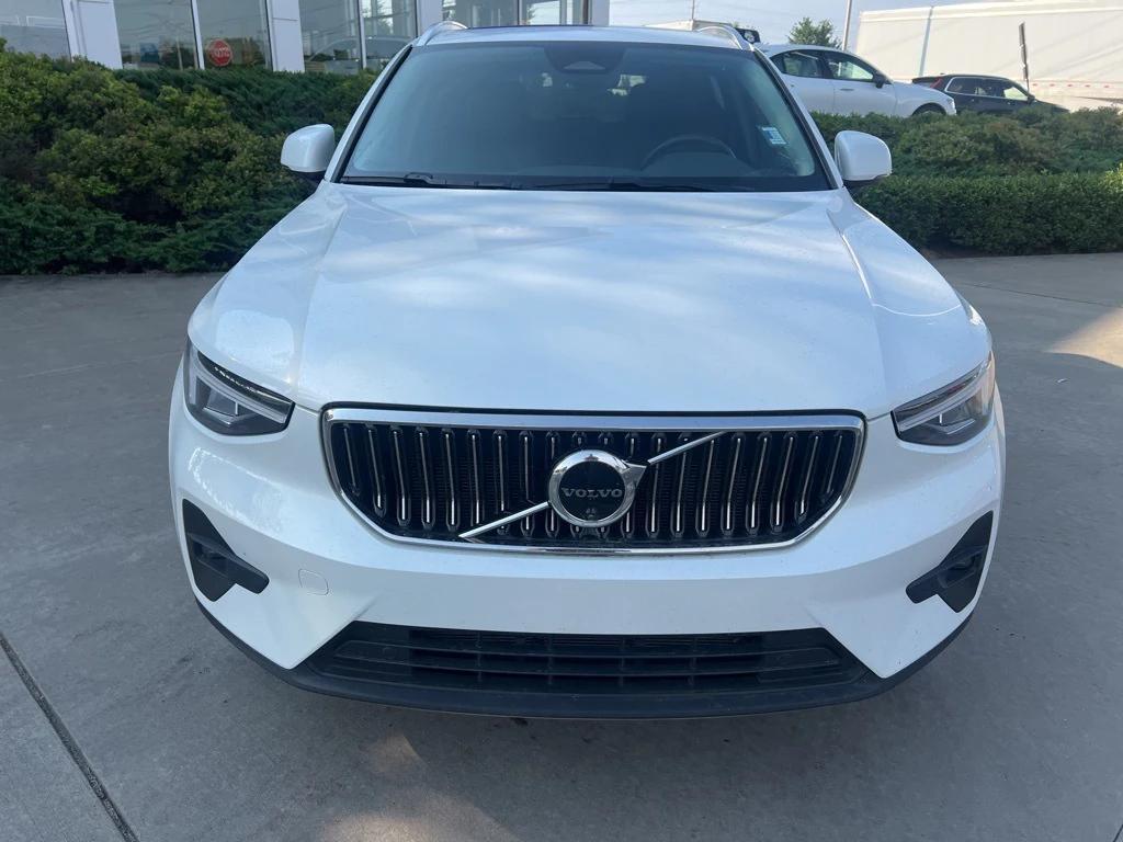 used 2025 Volvo XC40 car, priced at $33,995