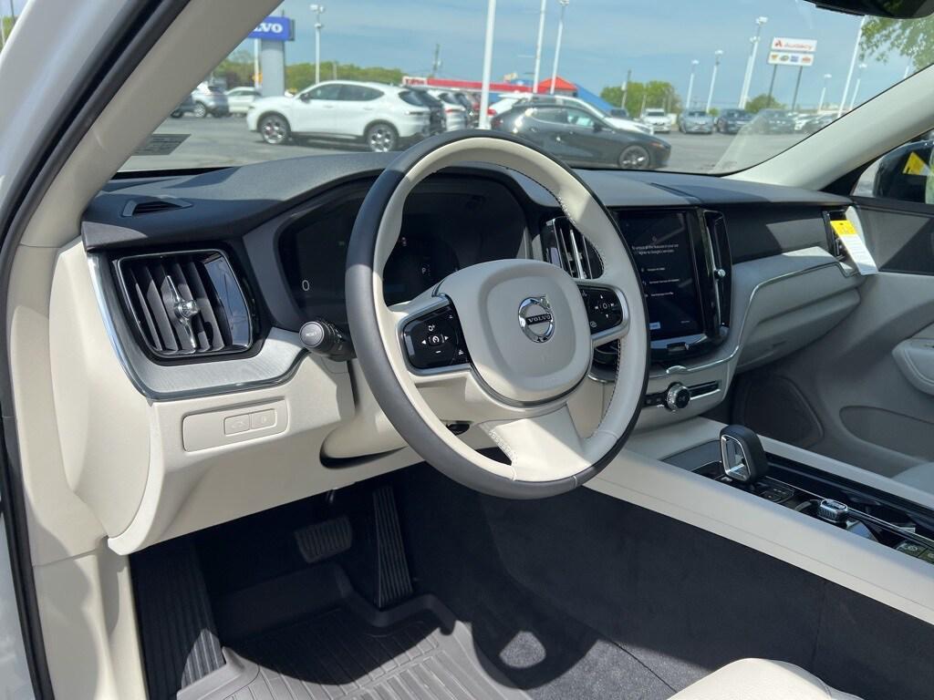 new 2025 Volvo XC60 Plug-In Hybrid car, priced at $62,260