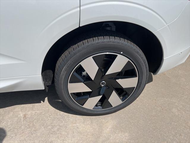 new 2025 Volvo XC60 Plug-In Hybrid car, priced at $66,260