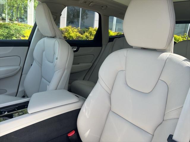 new 2025 Volvo XC60 Plug-In Hybrid car, priced at $66,260