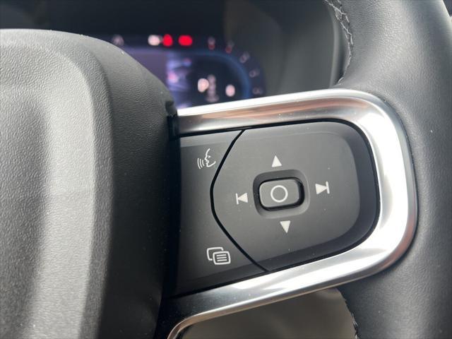 used 2025 Volvo XC40 car, priced at $43,424