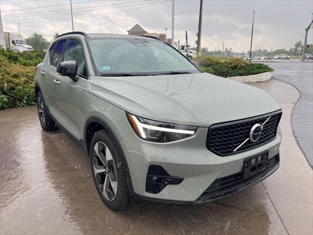 used 2025 Volvo XC40 car, priced at $43,424