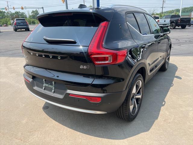 new 2025 Volvo XC40 car, priced at $48,335