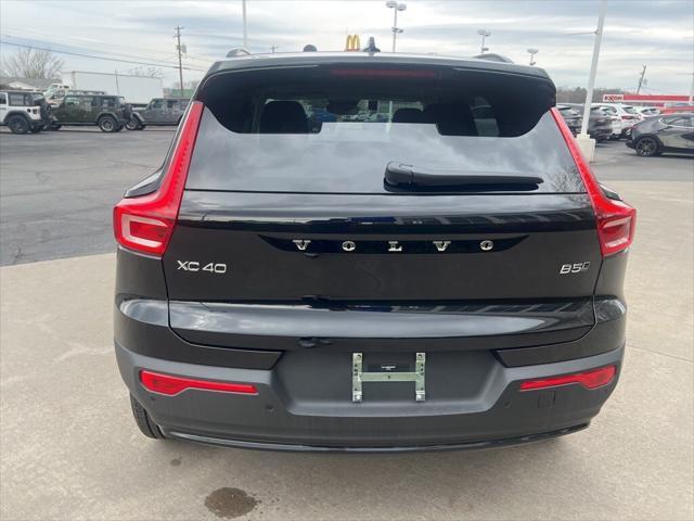 new 2025 Volvo XC40 car, priced at $52,235