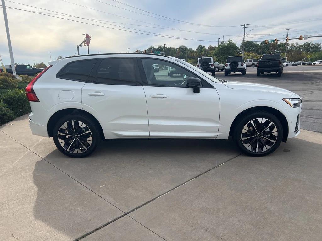 new 2026 Volvo XC60 car, priced at $57,985