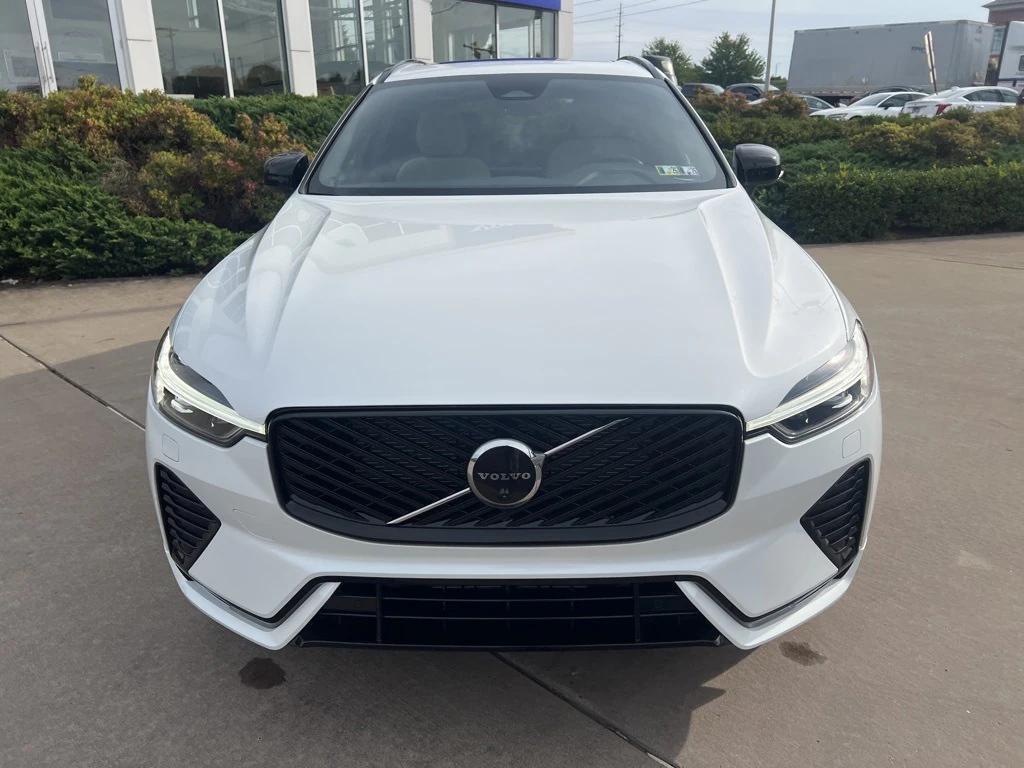 new 2026 Volvo XC60 car, priced at $57,985