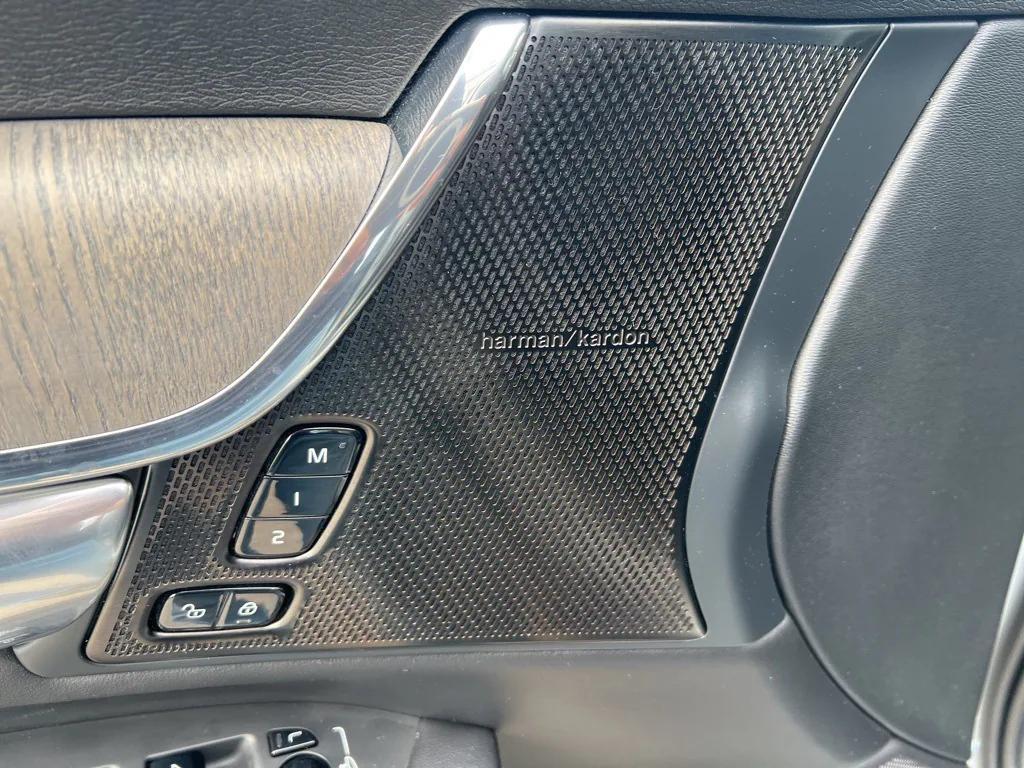 used 2025 Volvo V90 Cross Country car, priced at $55,790