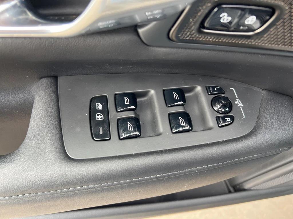 used 2025 Volvo V90 Cross Country car, priced at $55,790