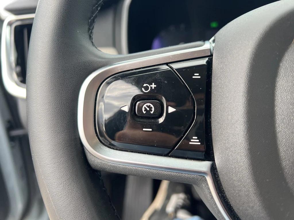 used 2025 Volvo V90 Cross Country car, priced at $55,790