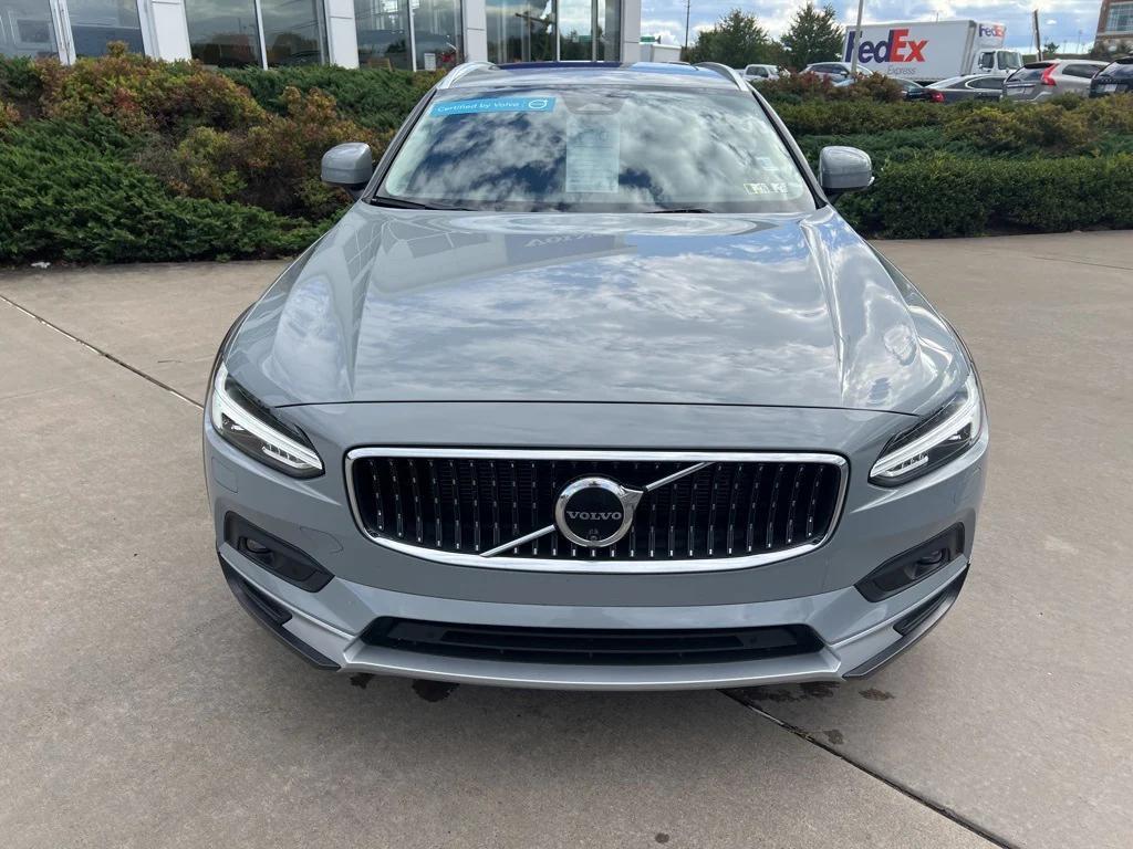 used 2025 Volvo V90 Cross Country car, priced at $55,790