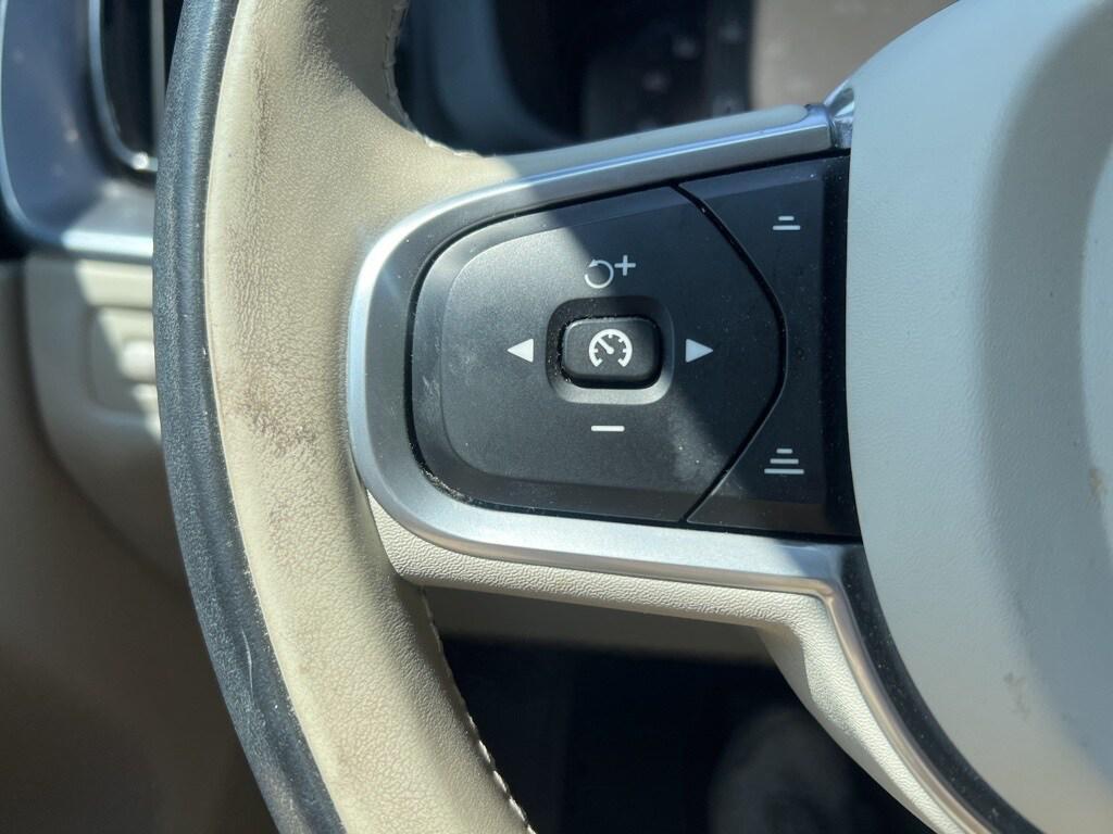used 2020 Volvo XC60 car, priced at $26,847