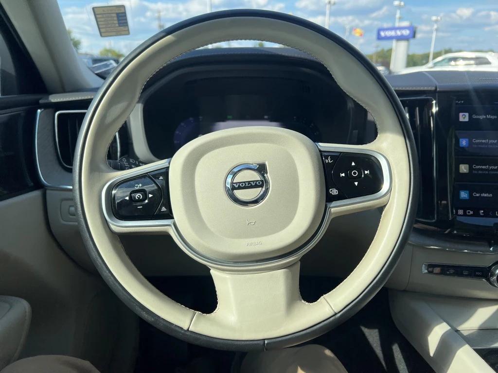 used 2022 Volvo XC60 car, priced at $37,995