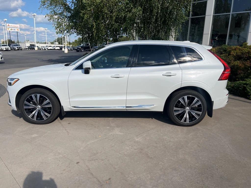 used 2022 Volvo XC60 car, priced at $37,995