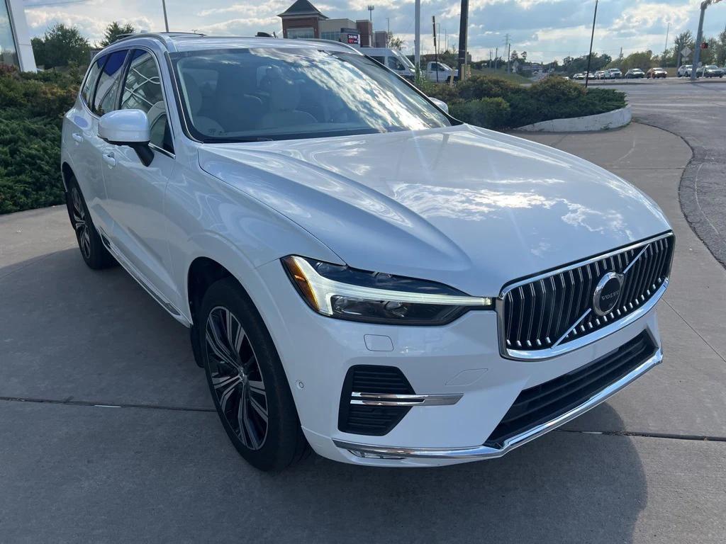 used 2022 Volvo XC60 car, priced at $37,995