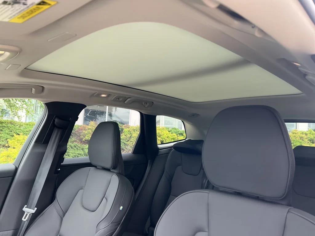 new 2026 Volvo XC60 car, priced at $57,985