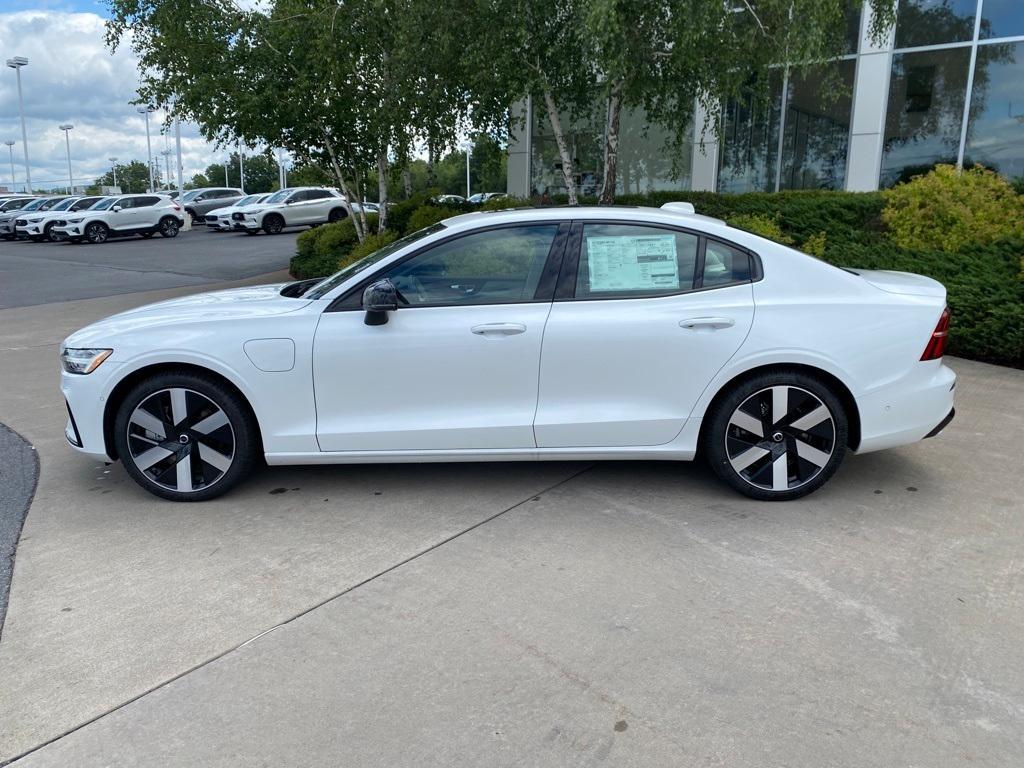 new 2024 Volvo S60 Recharge Plug-In Hybrid car, priced at $54,075