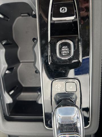 new 2025 Volvo XC90 car, priced at $69,245