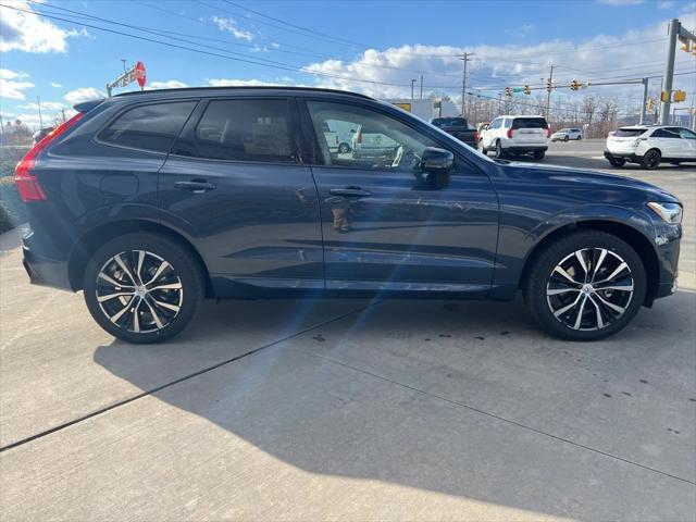 new 2025 Volvo XC60 car, priced at $55,360