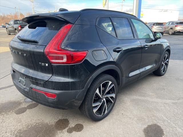 used 2022 Volvo XC40 car, priced at $26,359