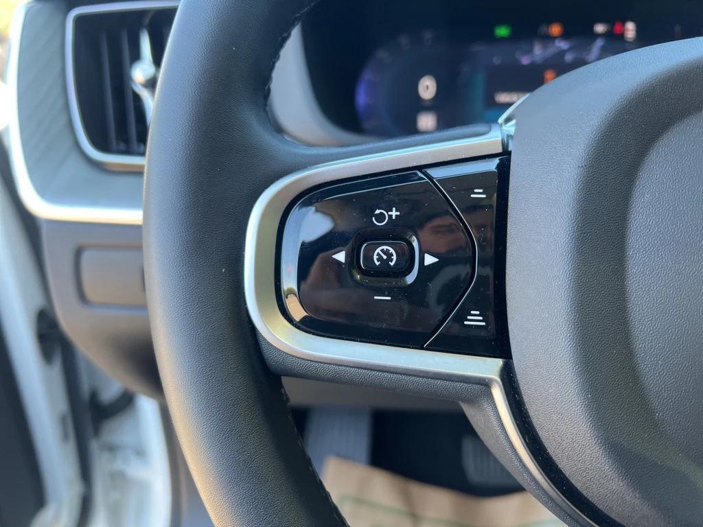 used 2025 Volvo XC60 car, priced at $42,495