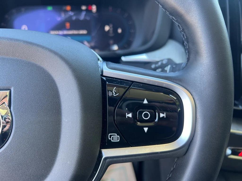 used 2025 Volvo XC60 car, priced at $42,495