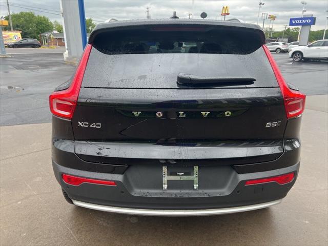 new 2025 Volvo XC40 car, priced at $49,810