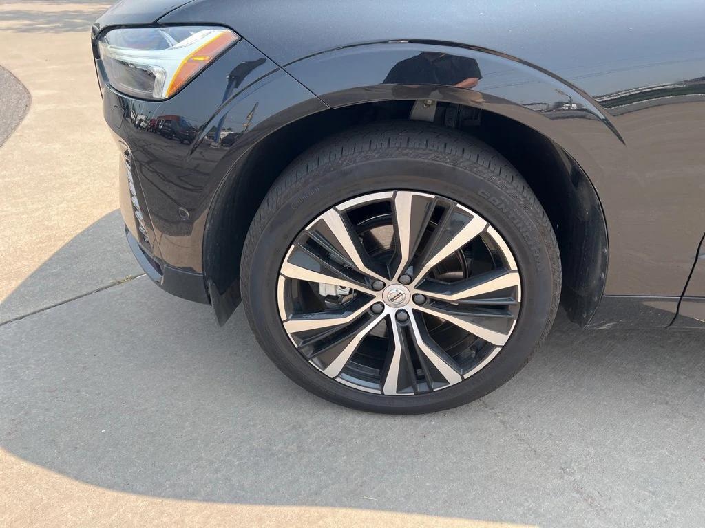 used 2024 Volvo XC60 car, priced at $41,467