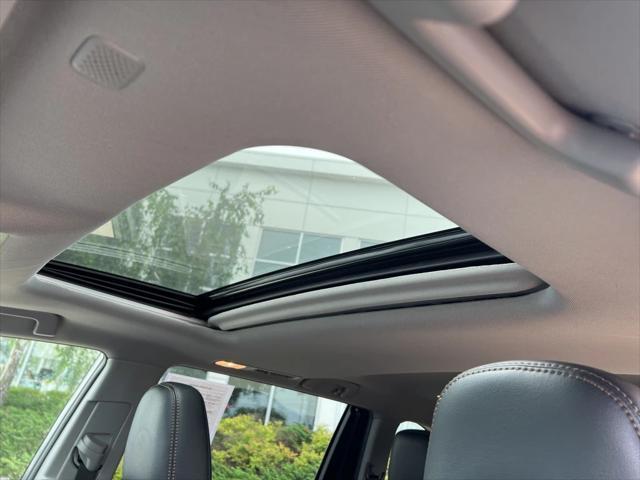 used 2019 Toyota Highlander car, priced at $26,995