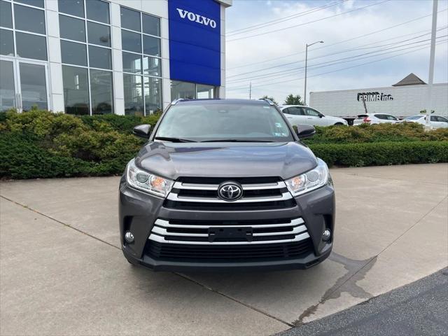 used 2019 Toyota Highlander car, priced at $26,995