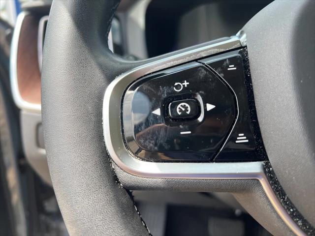 used 2023 Volvo XC60 car, priced at $41,484