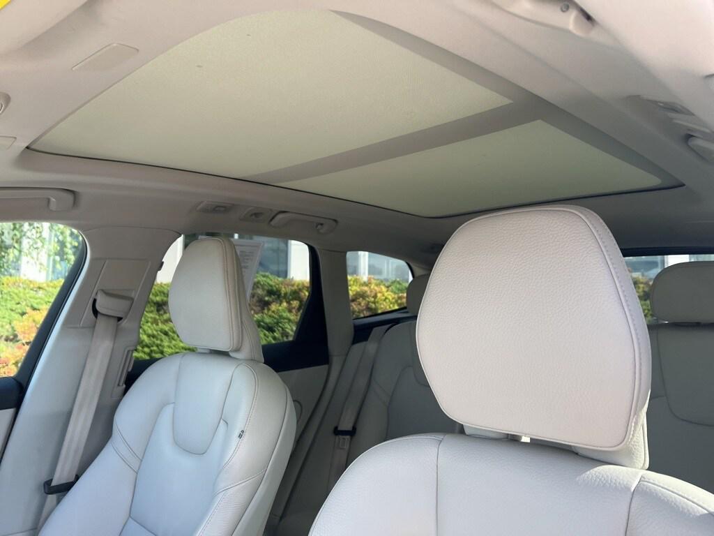 used 2023 Volvo XC60 car, priced at $30,995