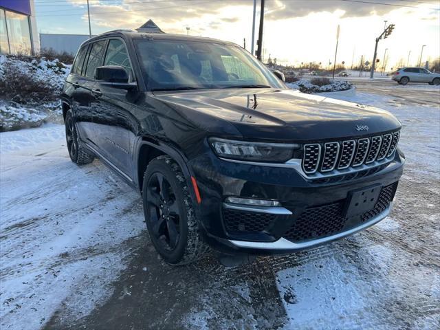 used 2022 Jeep Grand Cherokee car, priced at $37,240