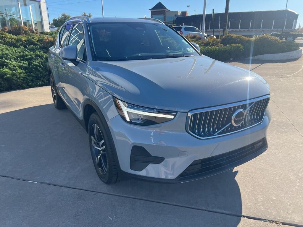 used 2025 Volvo XC40 car, priced at $31,295