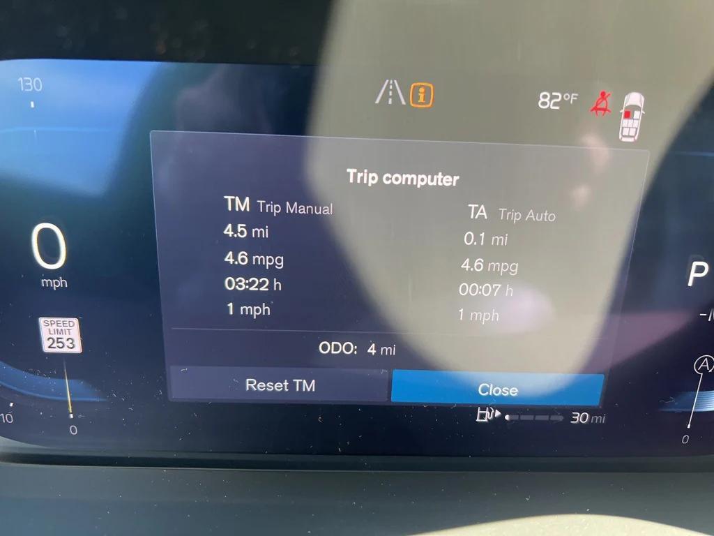 new 2025 Volvo XC90 car, priced at $66,245