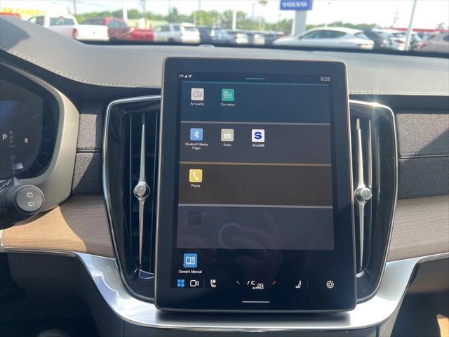 new 2025 Volvo XC90 car, priced at $69,245