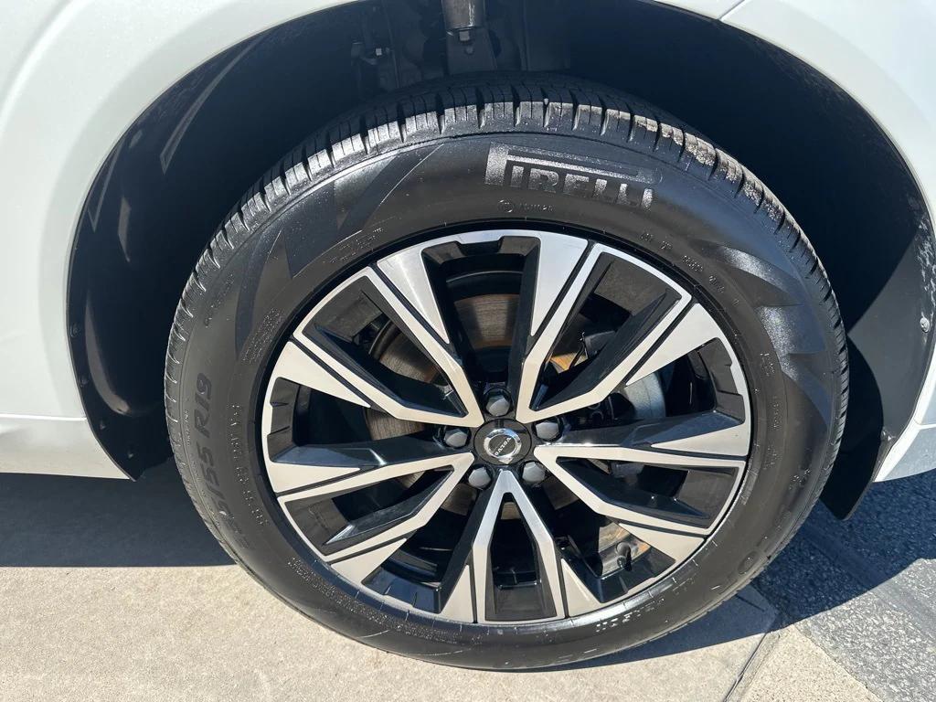 used 2025 Volvo XC60 car, priced at $42,495