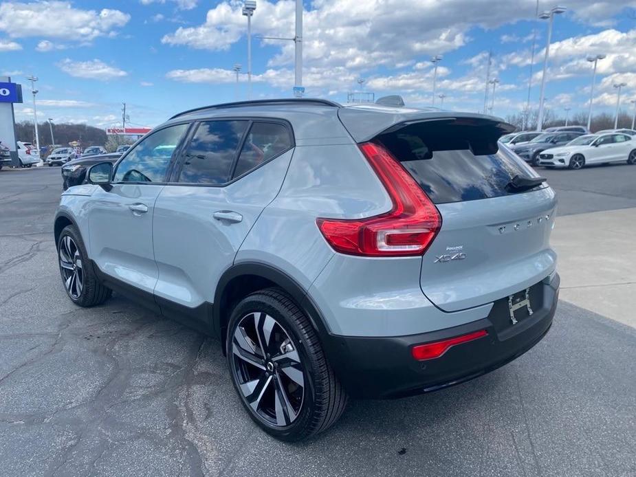 used 2024 Volvo XC40 car, priced at $45,395