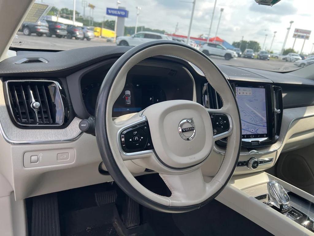 used 2022 Volvo XC60 car, priced at $38,347