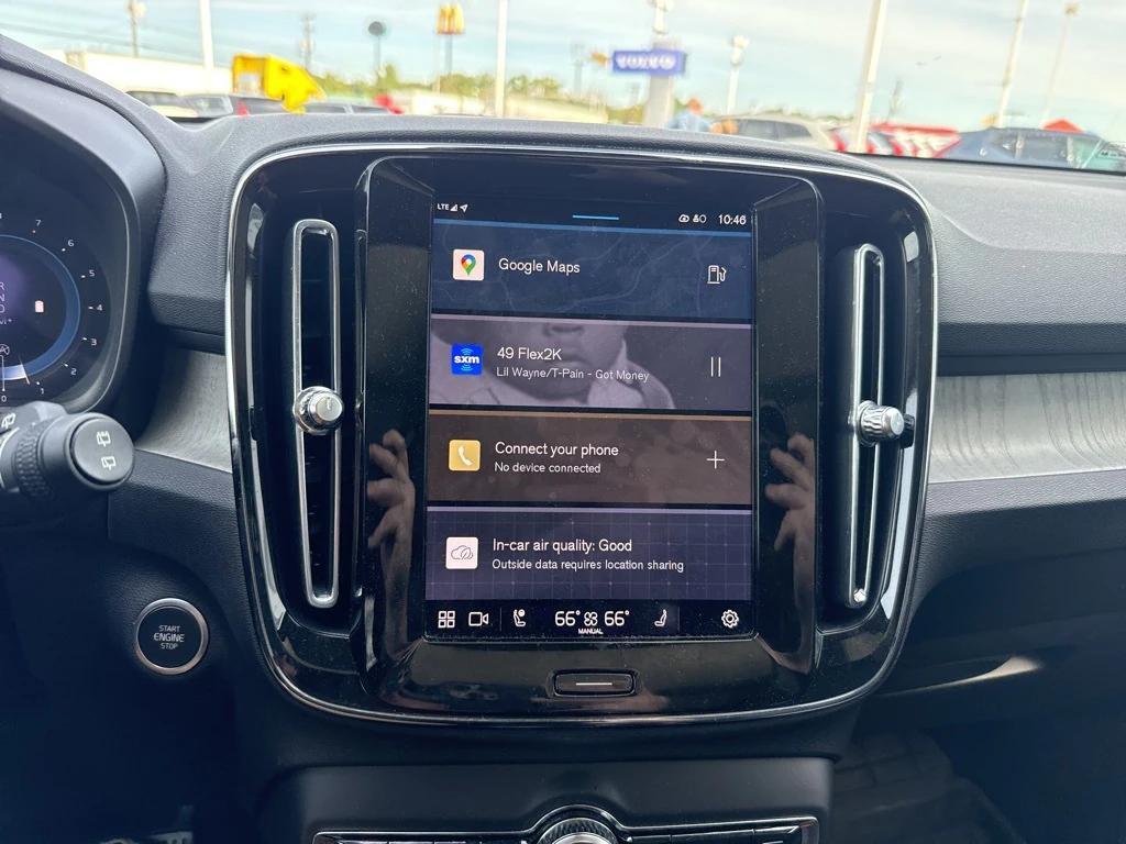 used 2023 Volvo XC40 car, priced at $31,995