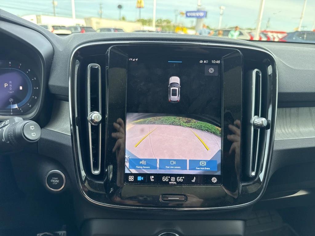 used 2023 Volvo XC40 car, priced at $31,995
