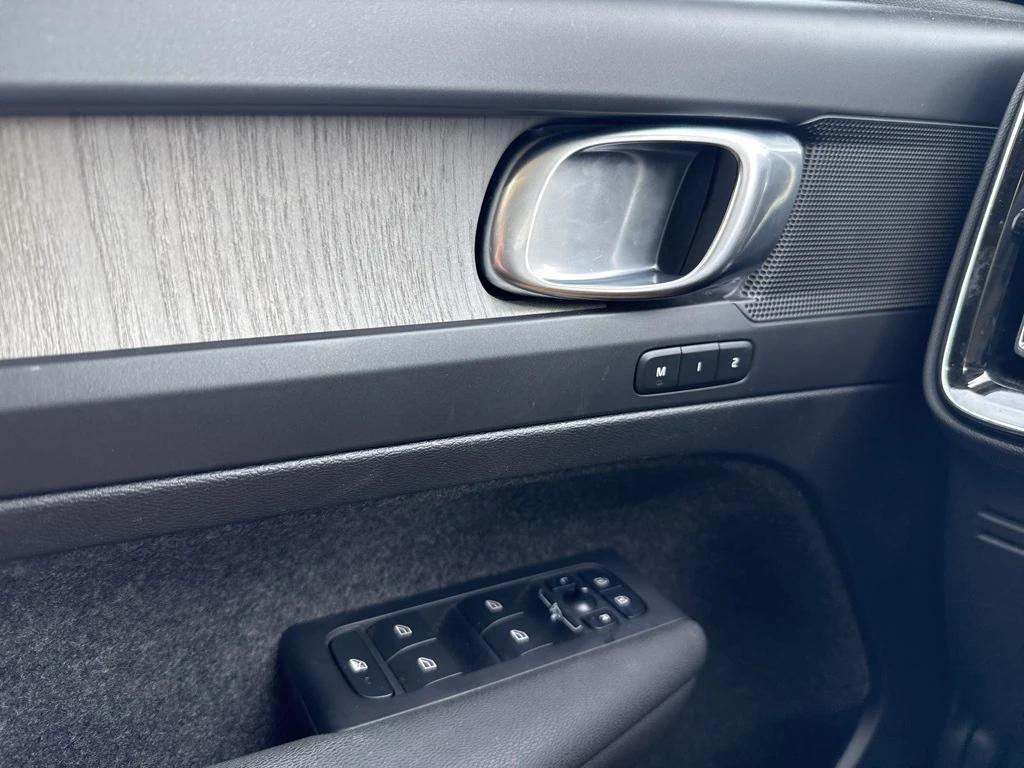 used 2023 Volvo XC40 car, priced at $31,995