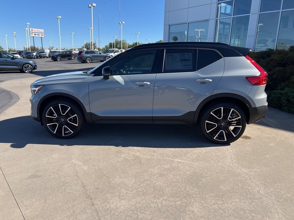 new 2026 Volvo XC40 car, priced at $57,340