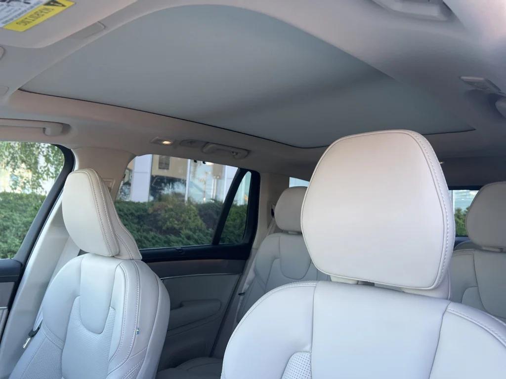 new 2026 Volvo XC90 Plug-In Hybrid car, priced at $85,625